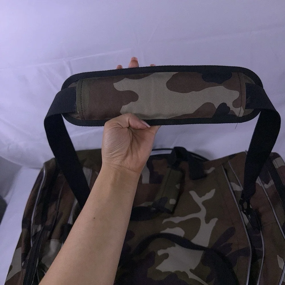 Vintage Y2k REEBOK Camo Nylon Duffle Gym Carry-On Luggage Bag Black Green